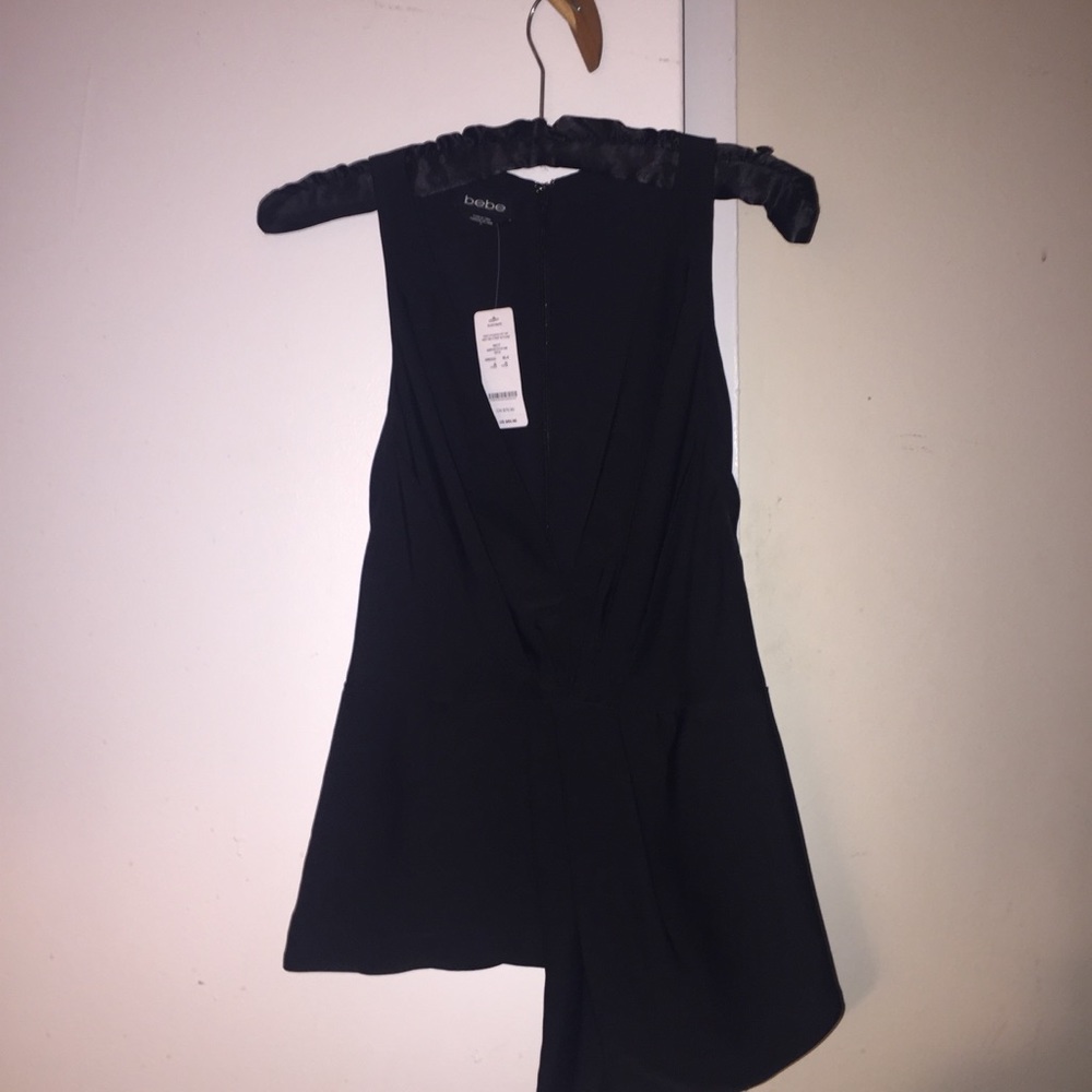 Bebe Black /White Top